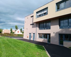 03300 - Cusset - École Maternelle et Primaire Notre-Dame de Cusset
