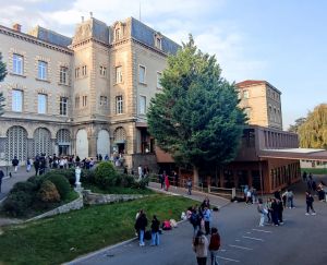 42401 - Saint-Chamond - Collège Privé Sainte-Marie La Grand'Grange